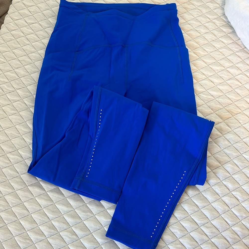 Lululemon Swift Speed High-Rise Tight - Size 6